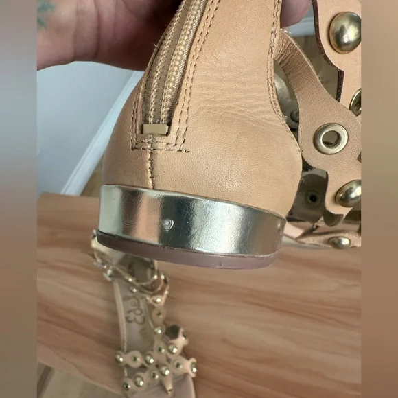 Sam Edelman Tan & Gold Metal Detail Boho Eclectic Desi Gladiator Sandals - Picture 13 of 13